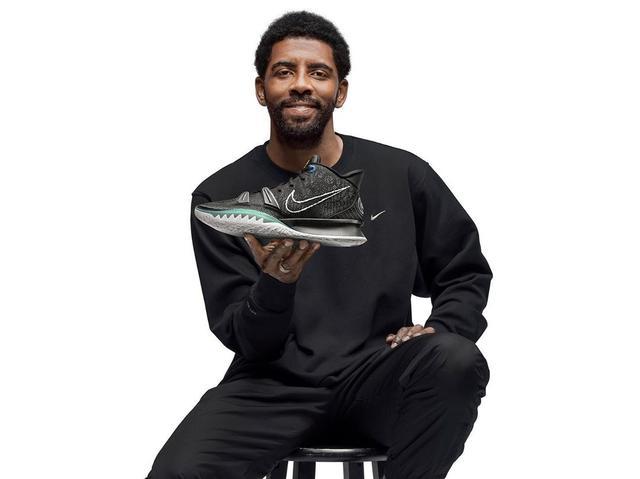 江苏女足李梦雯谈全运夺金：为江苏的荣光战斗，发自内心骄傲（江苏女足球员李梦雯谈全运会夺金：为江苏荣光而战，内心由衷自豪）