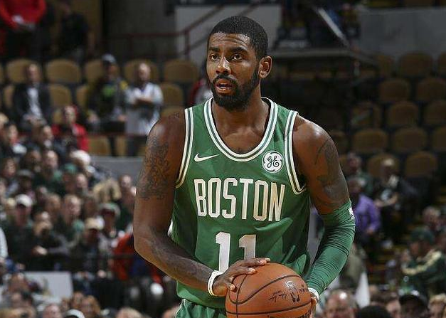 记者：恰尔汗奥卢右腿内收肌拉伤，阿切尔比右腿屈肌拉伤（记者称：恰尔汗奥卢右腿内收肌受伤，阿切尔比右腿屈肌拉伤）