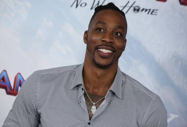 都灵锁定丹尼尔·马尔蒂尼！冬窗转会或成新机遇？（都灵瞄准丹尼尔·马尔蒂尼，冬窗转会或迎新契机？）