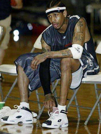 利兹联vs利物浦前瞻：维尔茨渐入佳境 利物浦客场无惧利兹联（利兹联战利物浦前瞻：维尔茨状态正佳 红军做客无惧）