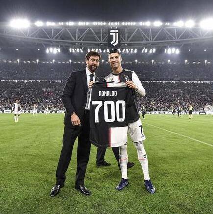 体图：种种迹象表明埃姆雷-詹将会与多特蒙德续约并留队（体图：多重迹象显示埃姆雷-詹将与多特续约并继续留队）