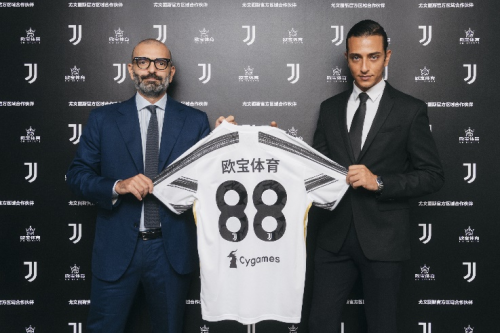 半场战报：柏林联合0-0弗赖堡（半场：柏林联合与弗赖堡互交白卷）