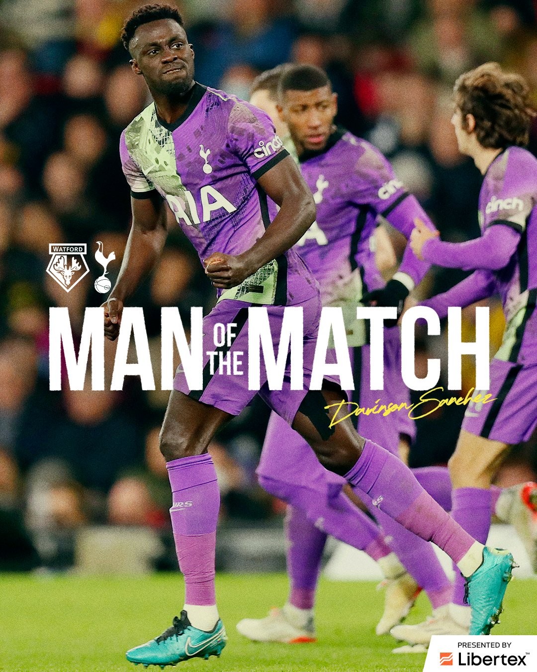 川超自贡队提前出线，奥运冠军高敏献花，全队坐摩托车巡游（自贡队在川超提前出线，奥运冠军高敏献花，全队骑摩托巡游）